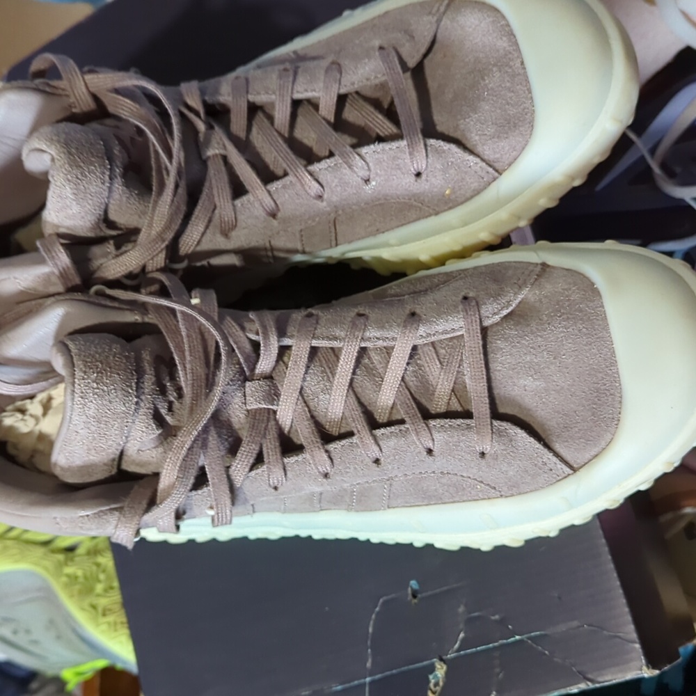 Y3 High Grip View 5